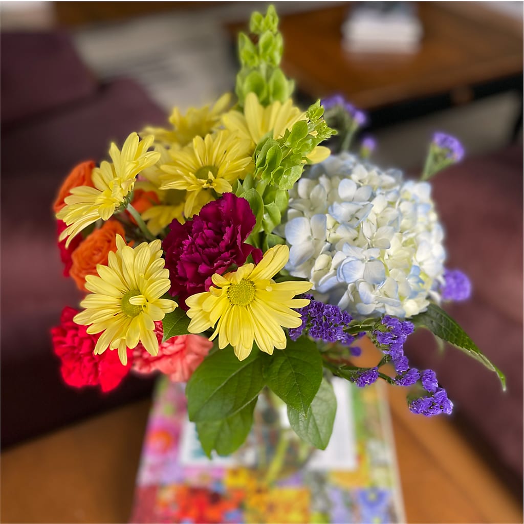 Summer Spectra - A Florist Original – FRENCH'S NEW ALBANY FLOWER SHOP, New Albany MS