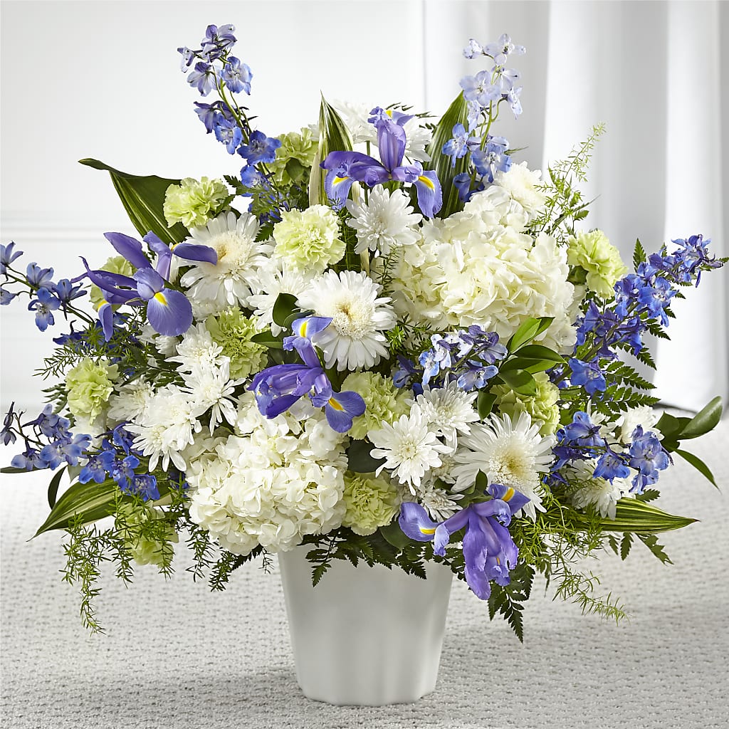 Soft Serenity Floor Basket – FRENCH'S NEW ALBANY FLOWER SHOP, New Albany MS