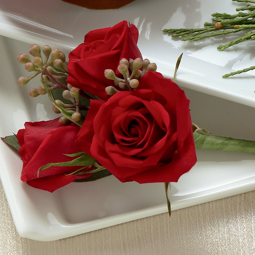 Red Spray Rose Boutonniere – FRENCH'S NEW ALBANY FLOWER SHOP, New Albany MS