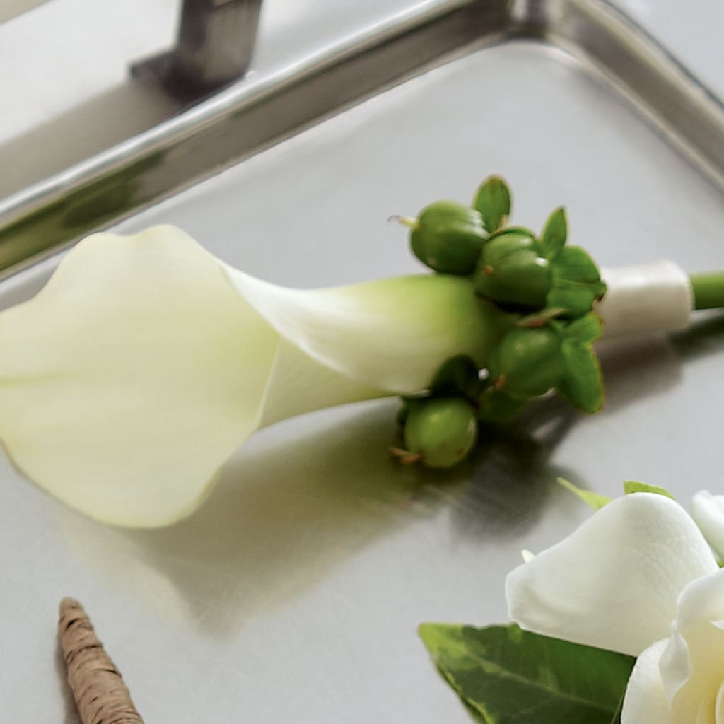 White Calla Boutonniere – FRENCH'S NEW ALBANY FLOWER SHOP, New Albany MS