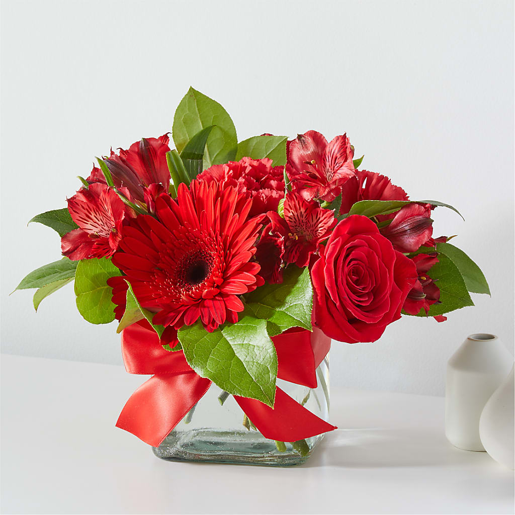 Red Hot Bouquet – FRENCH'S NEW ALBANY FLOWER SHOP, New Albany MS