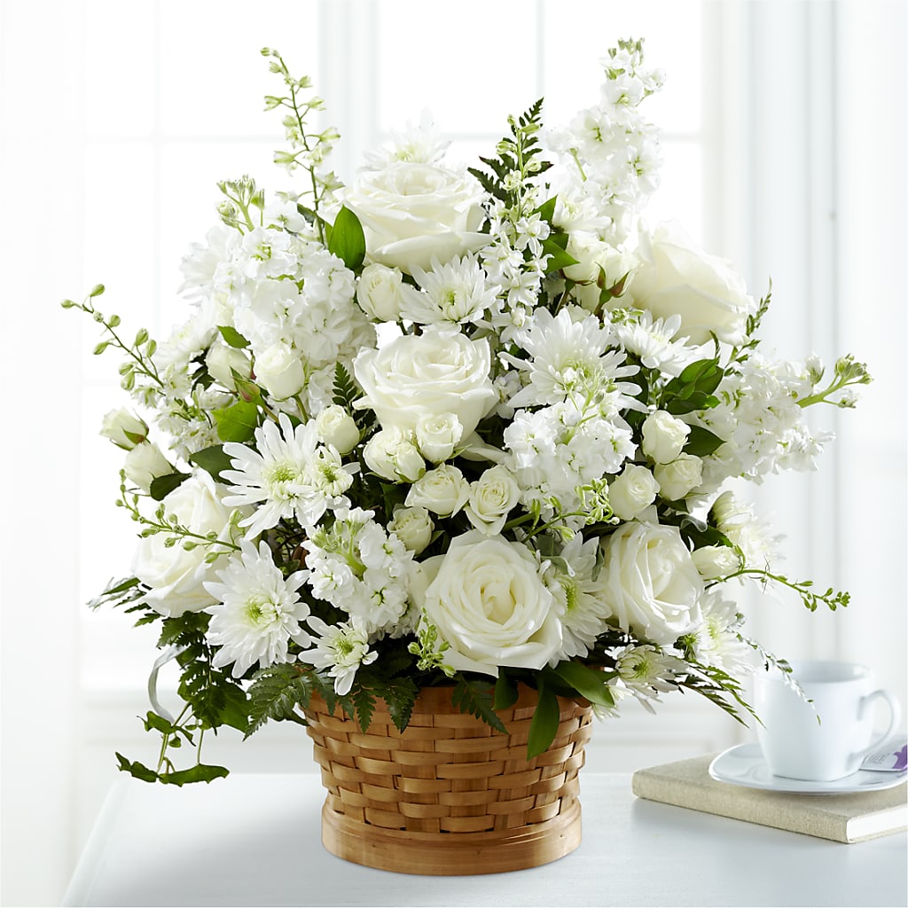 Heartfelt Condolences Arrangement – FRENCH'S NEW ALBANY FLOWER SHOP, New Albany MS