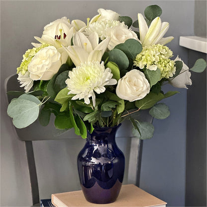 Snowy Dreams Bouquet – FRENCH'S NEW ALBANY FLOWER SHOP, New Albany MS