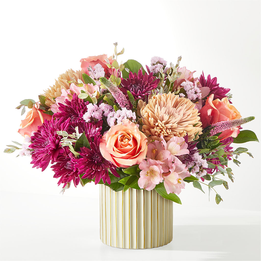 Berry Cobbler Bouquet with Ivory Vase – FRENCH'S NEW ALBANY FLOWER SHOP, New Albany MS