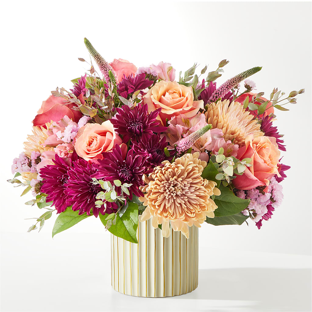 Berry Cobbler Bouquet with Ivory Vase – FRENCH'S NEW ALBANY FLOWER SHOP, New Albany MS