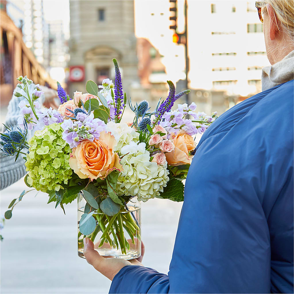 Porch Swing Bouquet – FRENCH'S NEW ALBANY FLOWER SHOP, New Albany MS