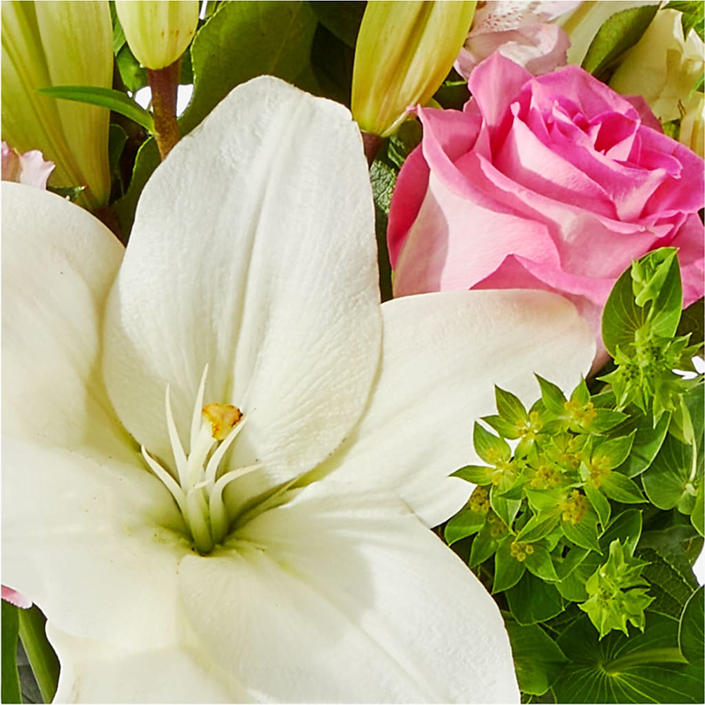 Fondly Bouquet – FRENCH'S NEW ALBANY FLOWER SHOP, New Albany MS